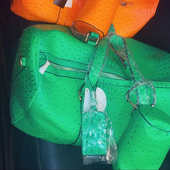 Baecation duffle bag - Picture 2 of 5